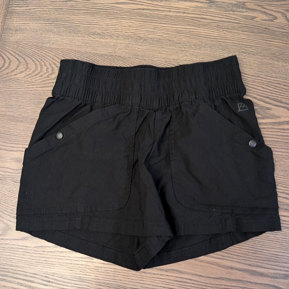 Avalanche‎ Black Women's Athletic Shorts S